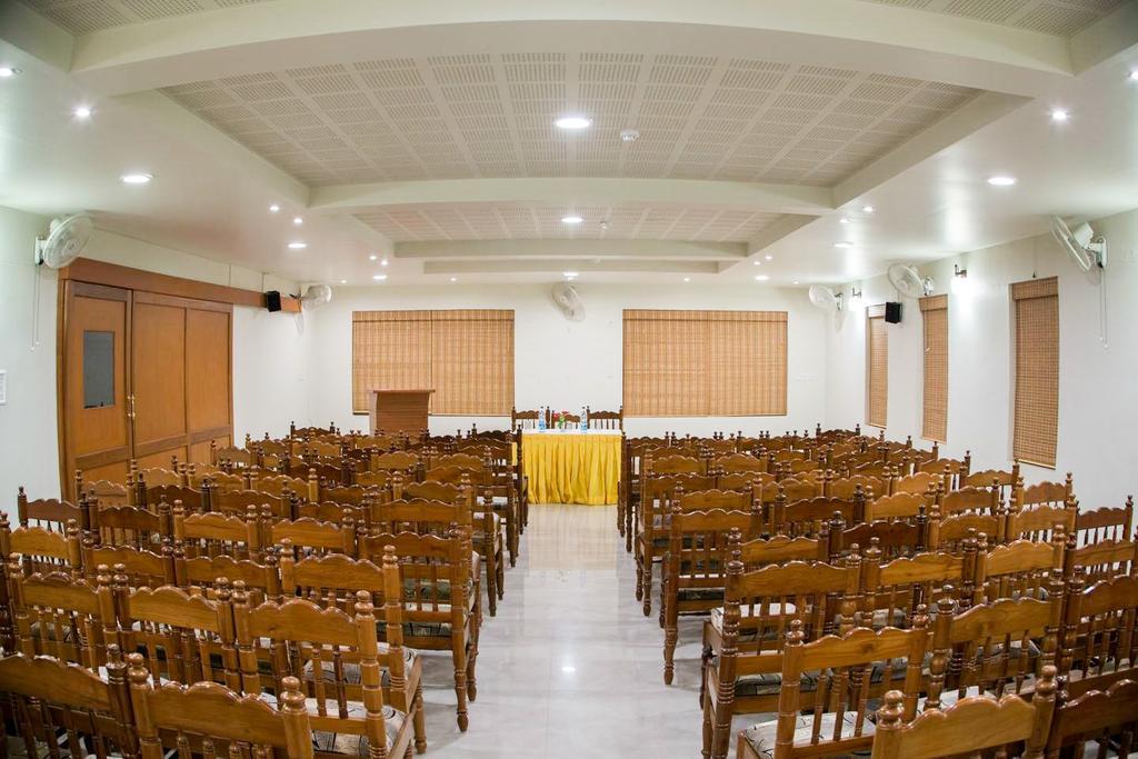 Hotel Geethu International Kovalam Ngoại thất bức ảnh
